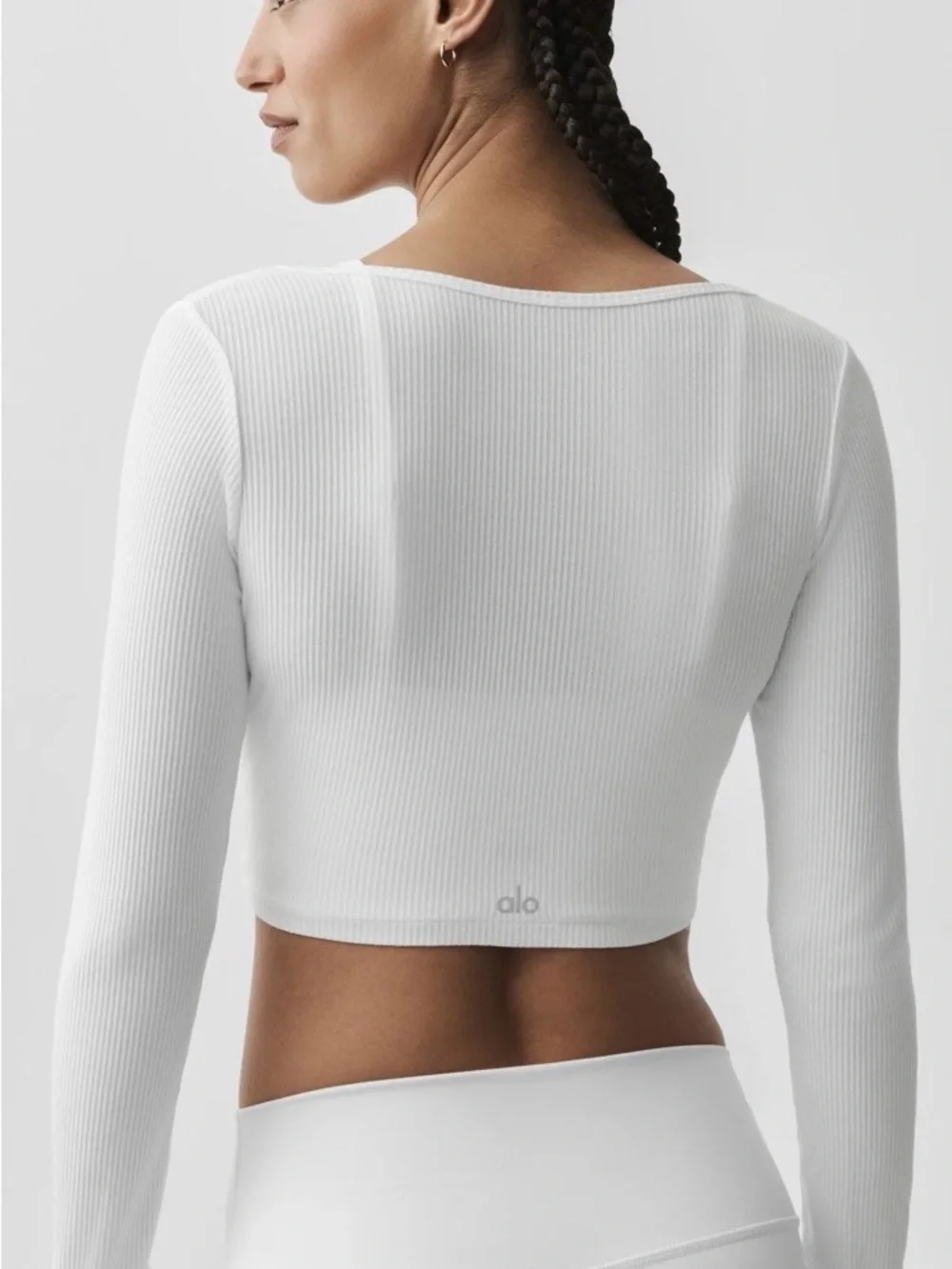 Alo Ribbed Cropped Whisper Cardigan Size Medium